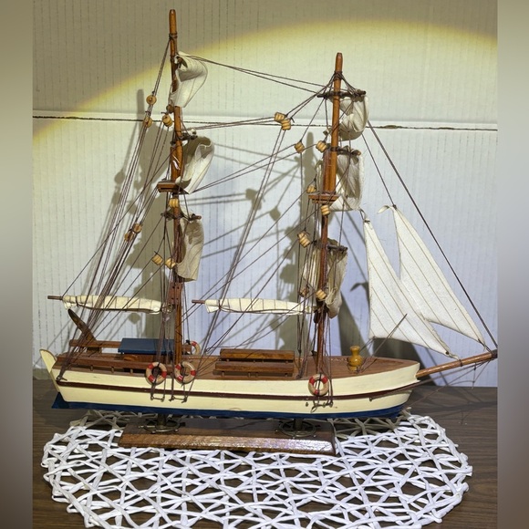 Vintage wooden sail boat decor 18” long 15” tall - Picture 3 of 5